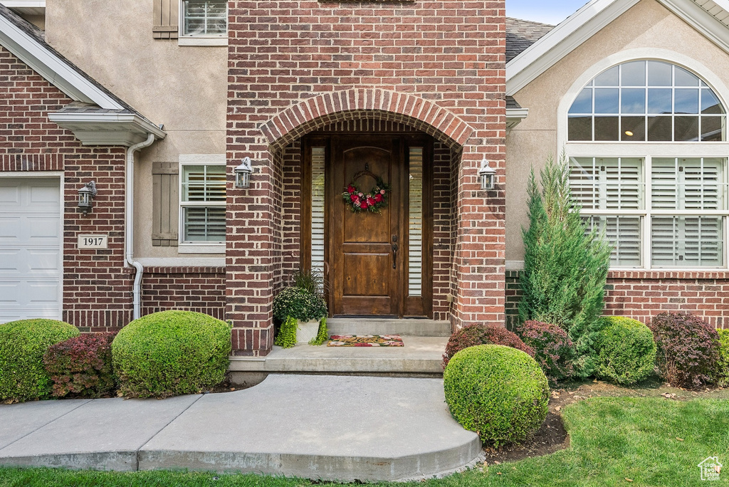 1917 E HOLLADAY VIEW PL Salt Lake City, UT 84117