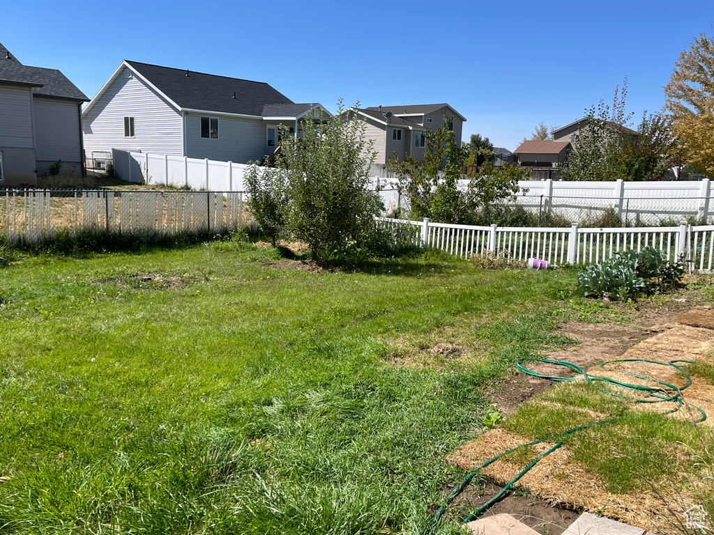 Photo 11 for MLS #2110520 at 3661 W 800 South