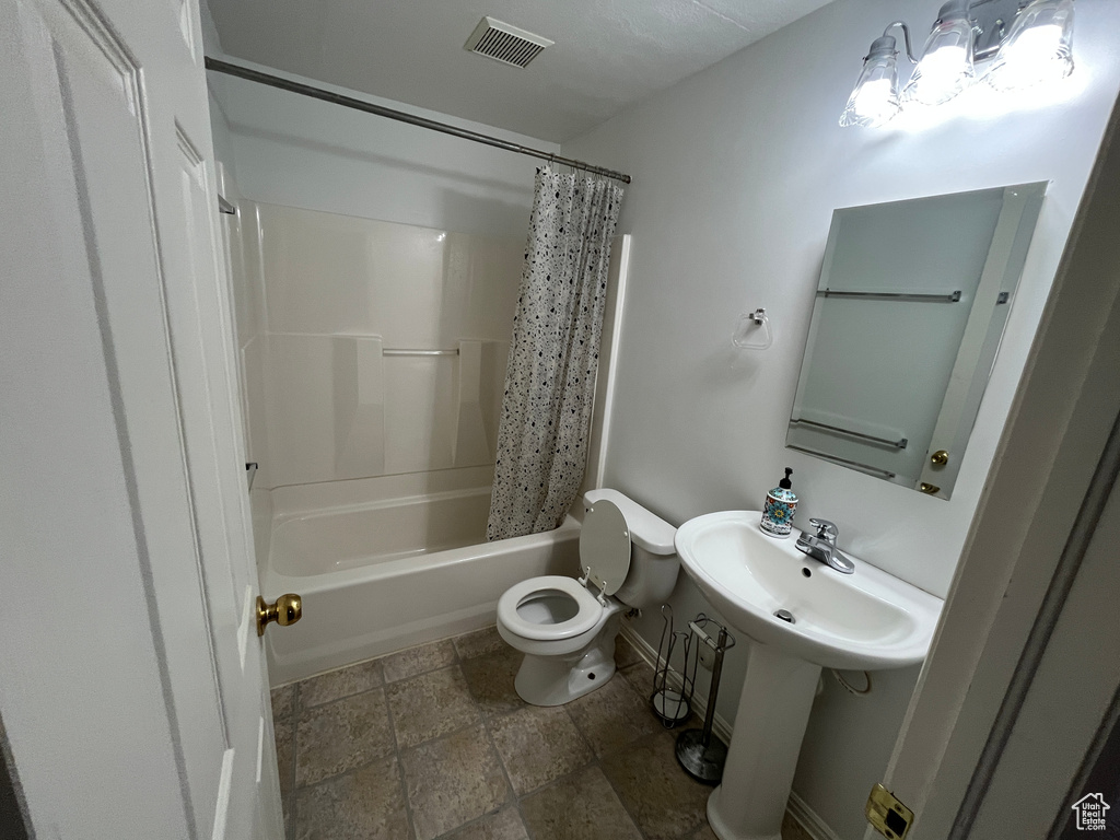 Photo 12 for MLS #2110520 at 3661 W 800 South