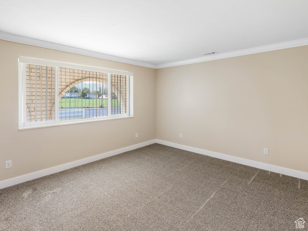 Photo 5 for MLS #2110537 at 365 S Hale