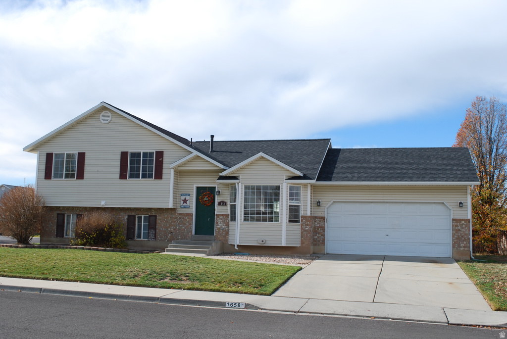1658 E DOVER DR Spanish Fork, UT 84660