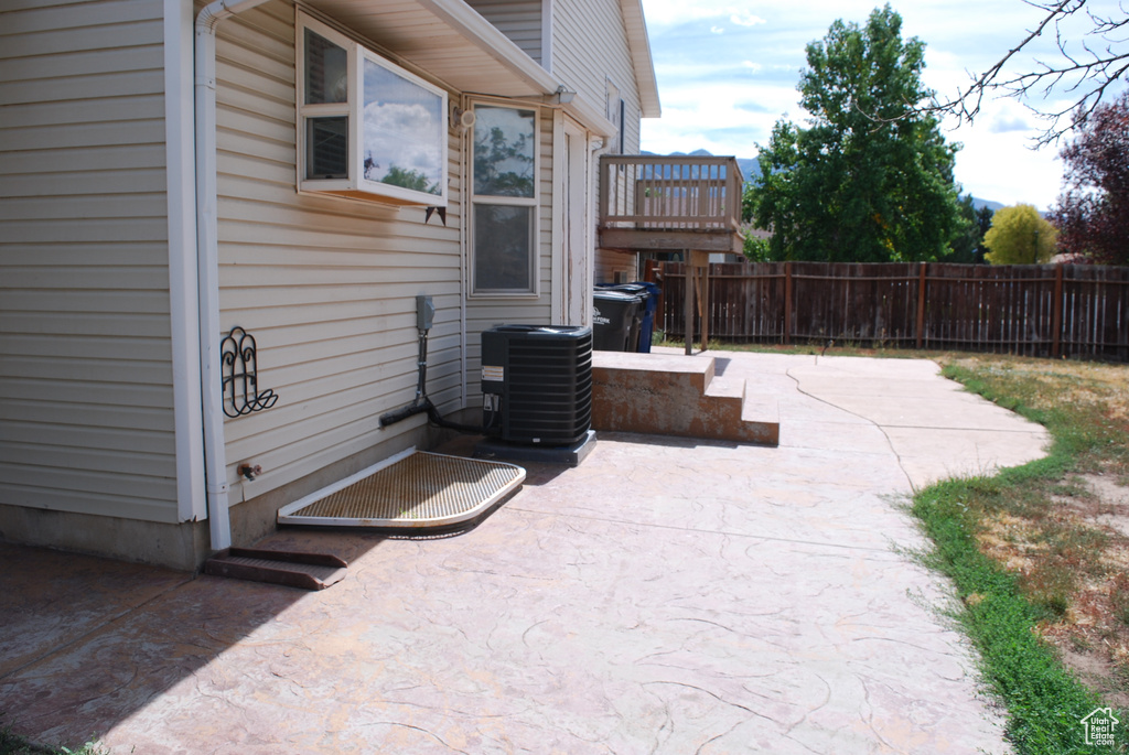 1658 E DOVER DR Spanish Fork, UT 84660