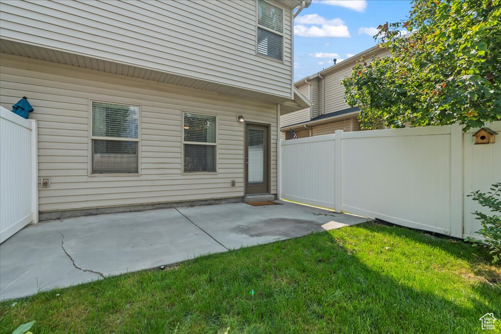 Photo 27 for MLS #2110560 at 1424 W Stone Meadow Dr