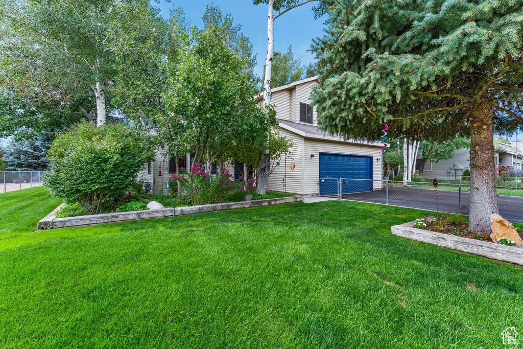 Photo 2 for MLS #2110562 at 4375 N Meadow Ln