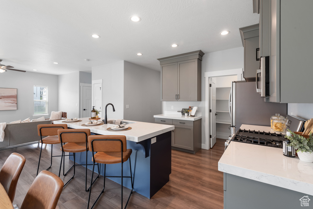 4695 E BREEZY PATCH RD Eagle Mountain, UT 84005