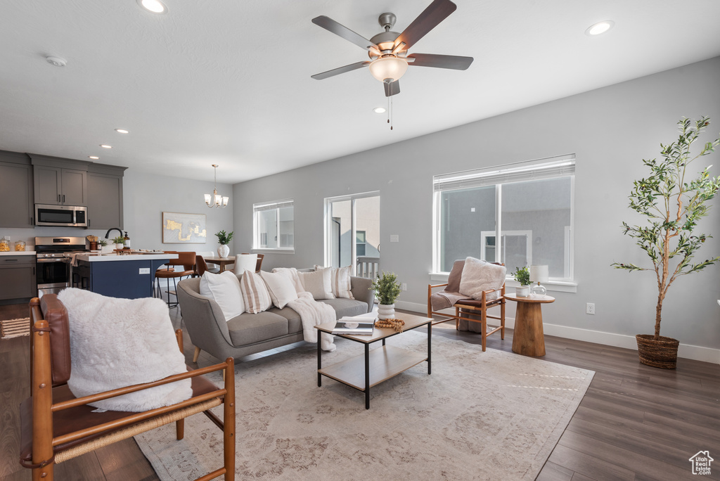 4695 E BREEZY PATCH RD Eagle Mountain, UT 84005