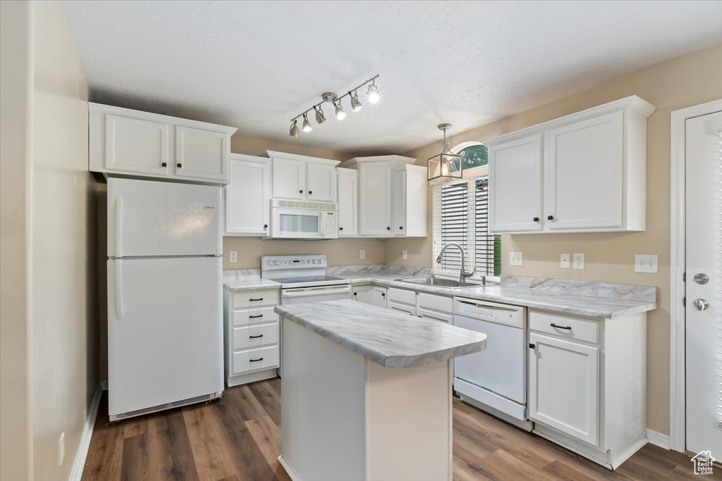 9597 S HIDDEN POINT DR Sandy, UT 84070