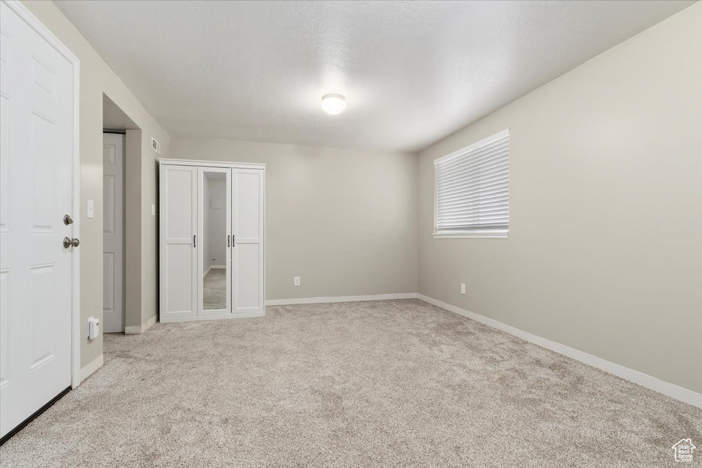 9597 S HIDDEN POINT DR Sandy, UT 84070