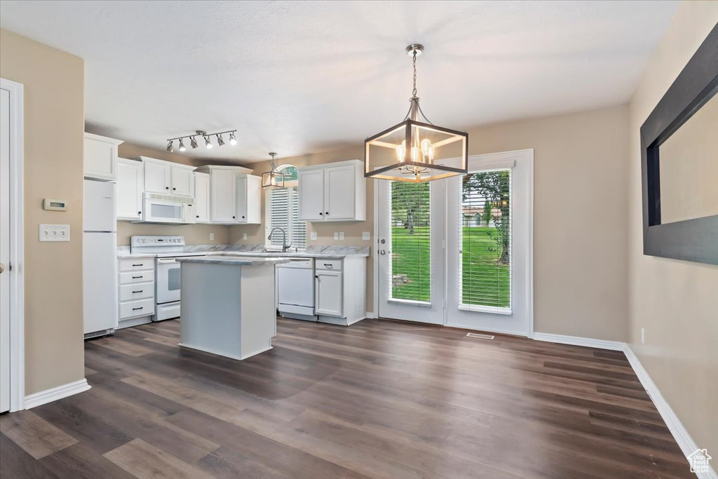 9597 S HIDDEN POINT DR Sandy, UT 84070