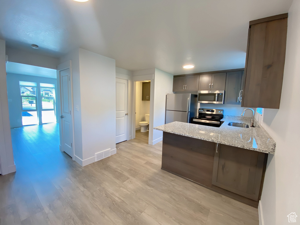 243 E MILL ST Bountiful, UT 84010