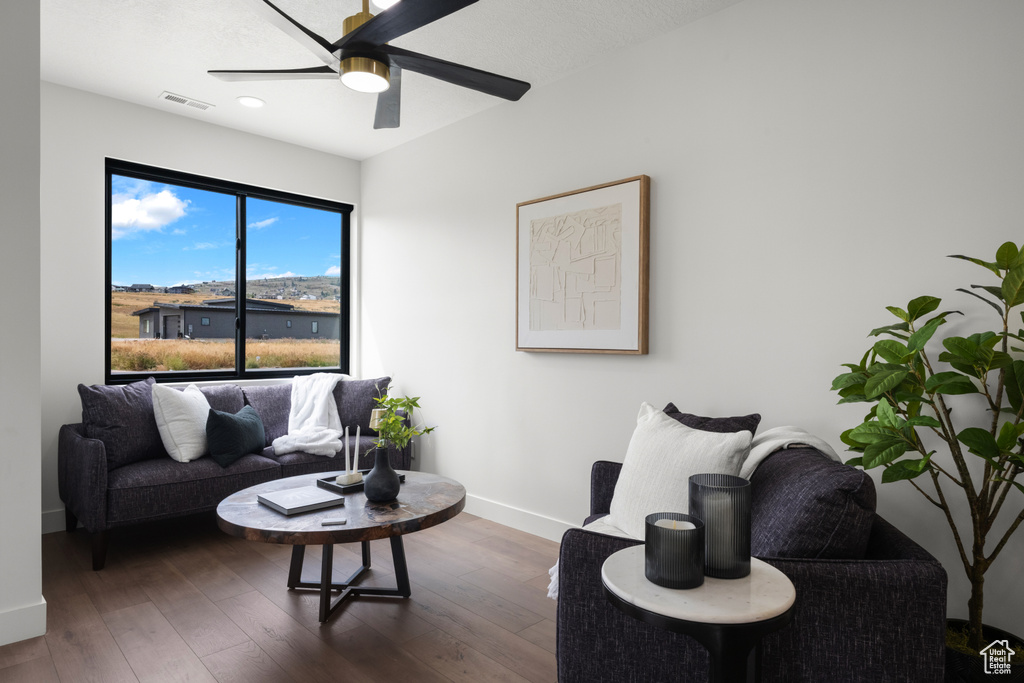 2956 S COUNTRY CLUB DR Garden City, UT 84028