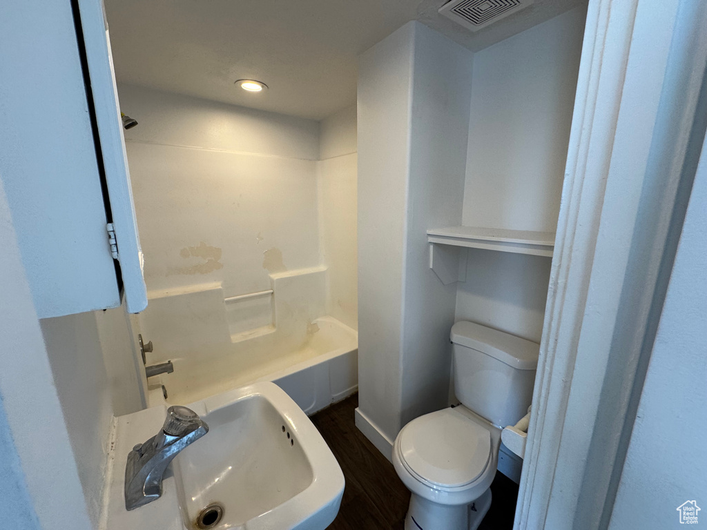 Photo 13 for MLS #2110597 at 260 W Antelope Dr
