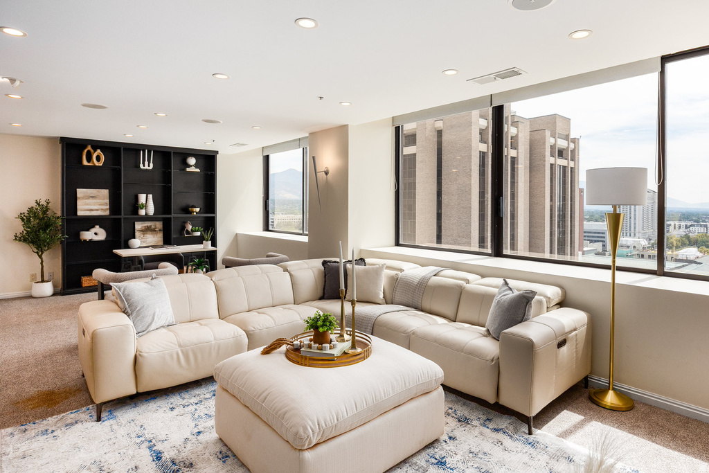 44 W 300 S #1207S Salt Lake City, UT 84101