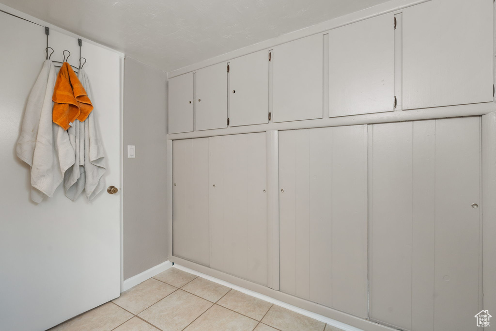 Photo 32 for MLS #2110602 at 816 Park Ln