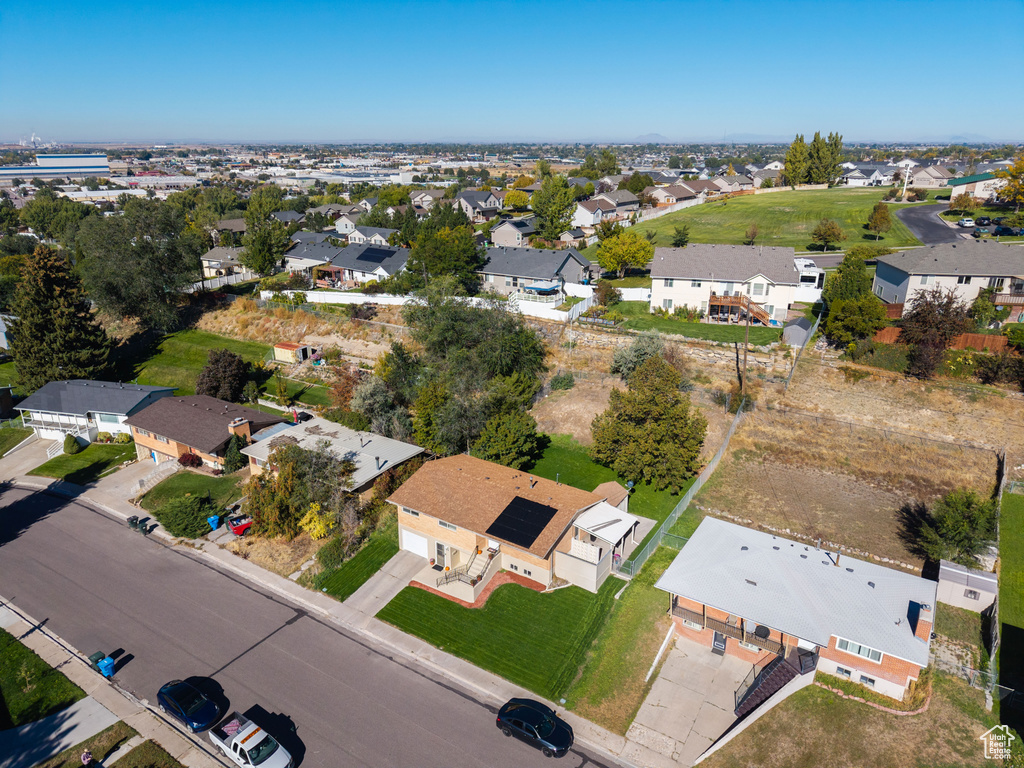 Photo 47 for MLS #2110602 at 816 Park Ln