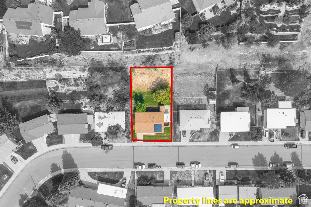 Photo 49 for MLS #2110602 at 816 Park Ln