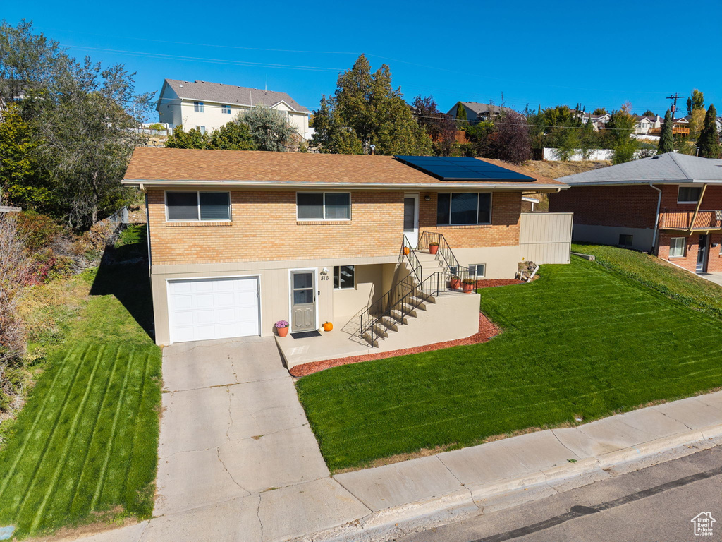 Photo 5 for MLS #2110602 at 816 Park Ln