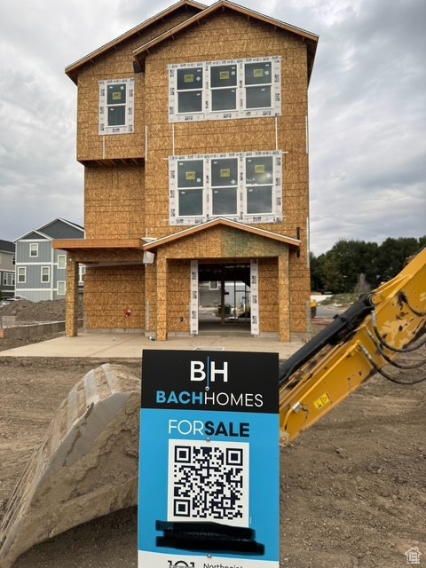 Photo 4 for MLS #2110609 at 128 S 1700 West #12