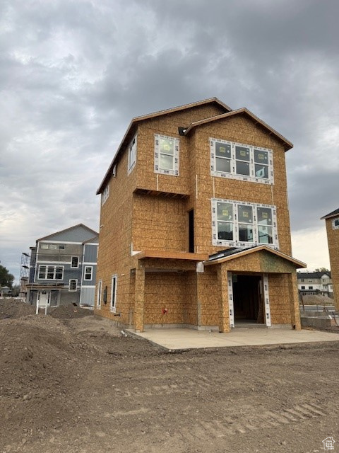Photo 2 for MLS #2110609 at 128 S 1700 West #12