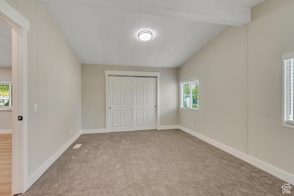 Photo 11 for MLS #2110610 at 562 Lancelot #60