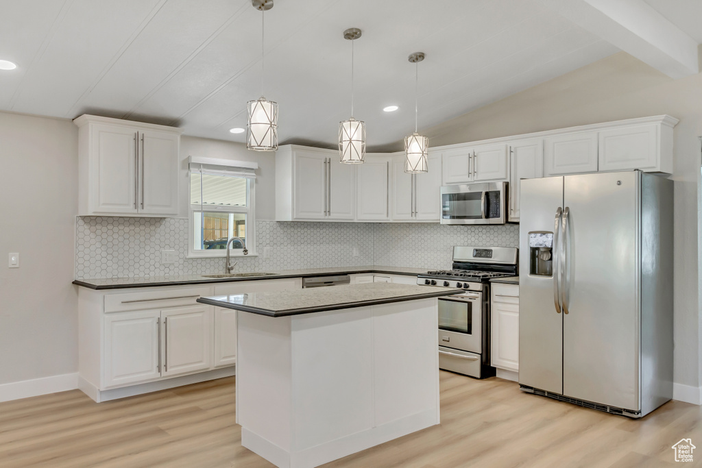 Photo 2 for MLS #2110610 at 562 Lancelot #60