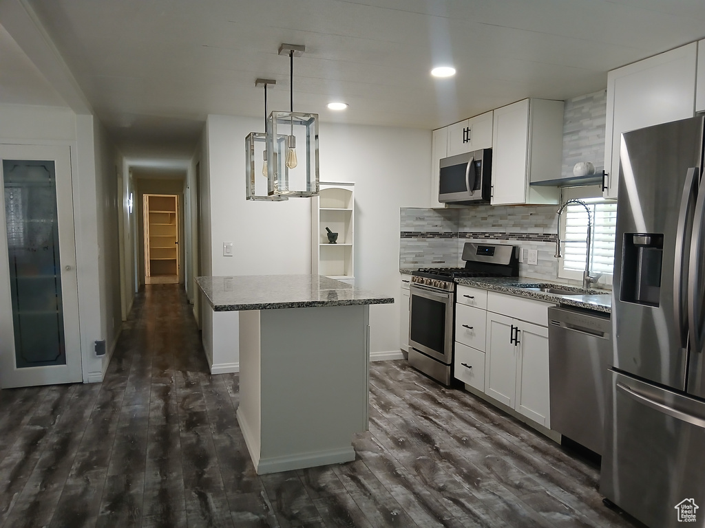 Photo 6 for MLS #2110628 at 1209 W Meadow Stream Rd #67