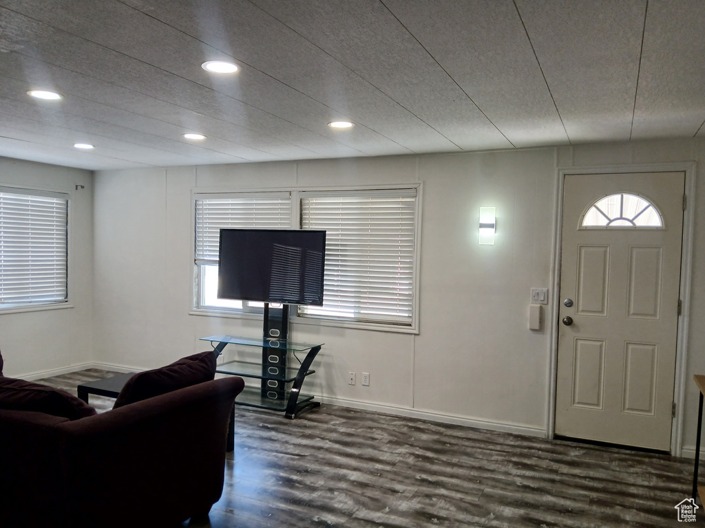 Photo 11 for MLS #2110628 at 1209 W Meadow Stream Rd #67