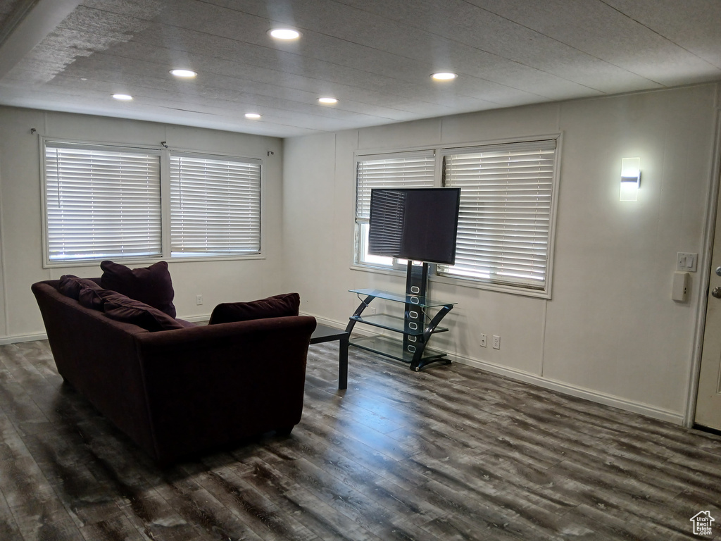 Photo 9 for MLS #2110628 at 1209 W Meadow Stream Rd #67