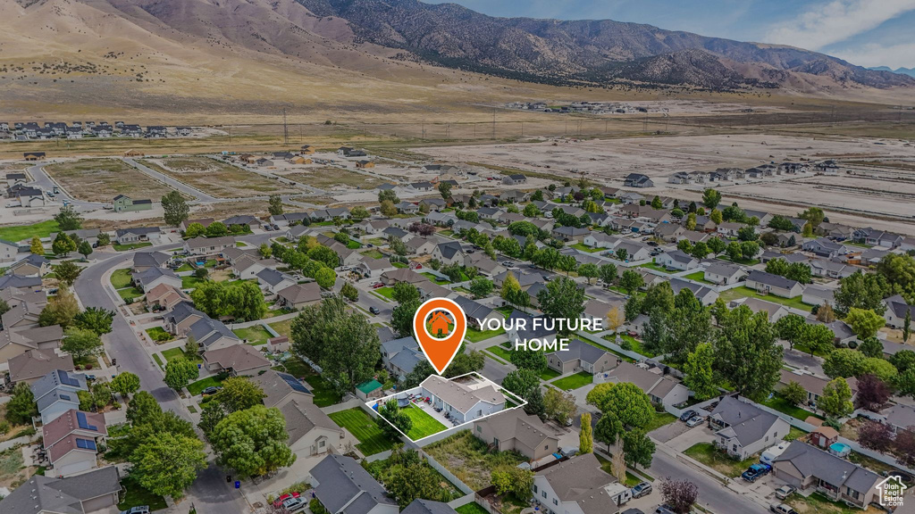 Photo 6 for MLS #2110632 at 2047 E Shadow Dr