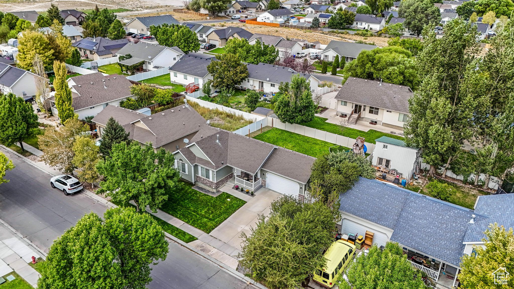 Photo 8 for MLS #2110632 at 2047 E Shadow Dr