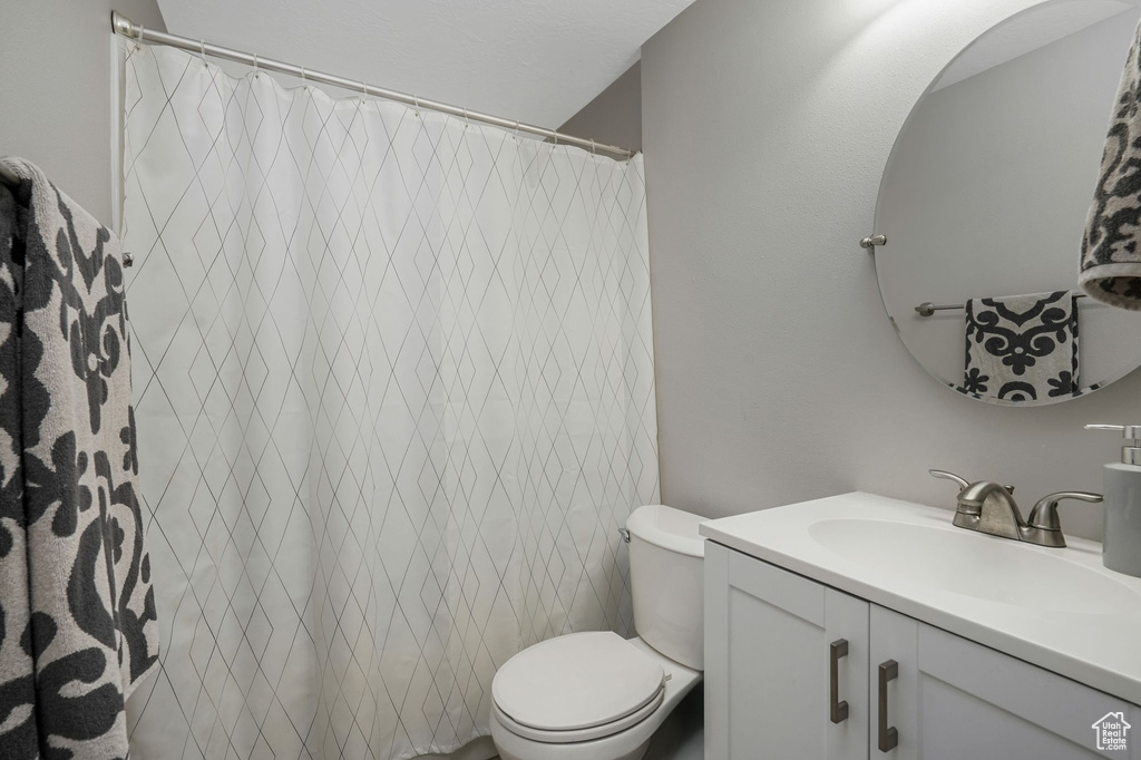 Photo 27 for MLS #2110632 at 2047 E Shadow Dr