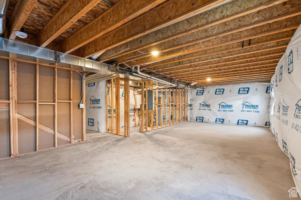 Photo 40 for MLS #2110634 at 372 W 600 North #42
