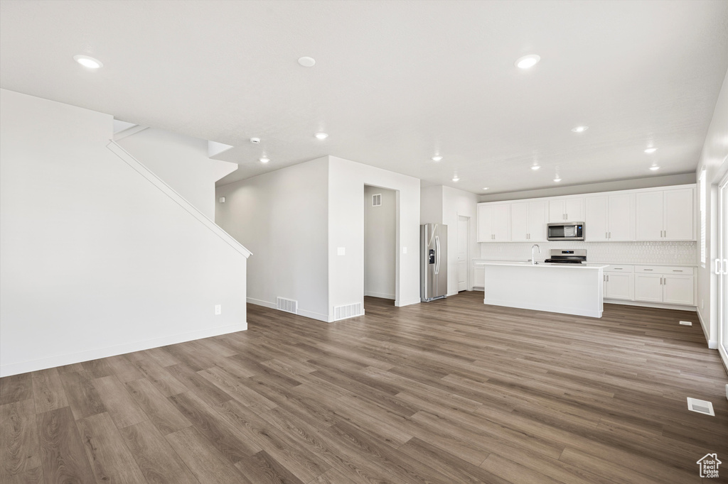 Photo 12 for MLS #2110634 at 372 W 600 North #42
