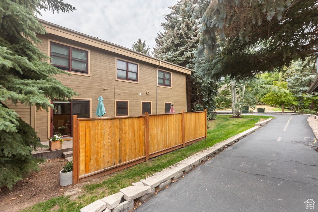 Photo 25 for MLS #2110641 at 429 Saddle View Way #29