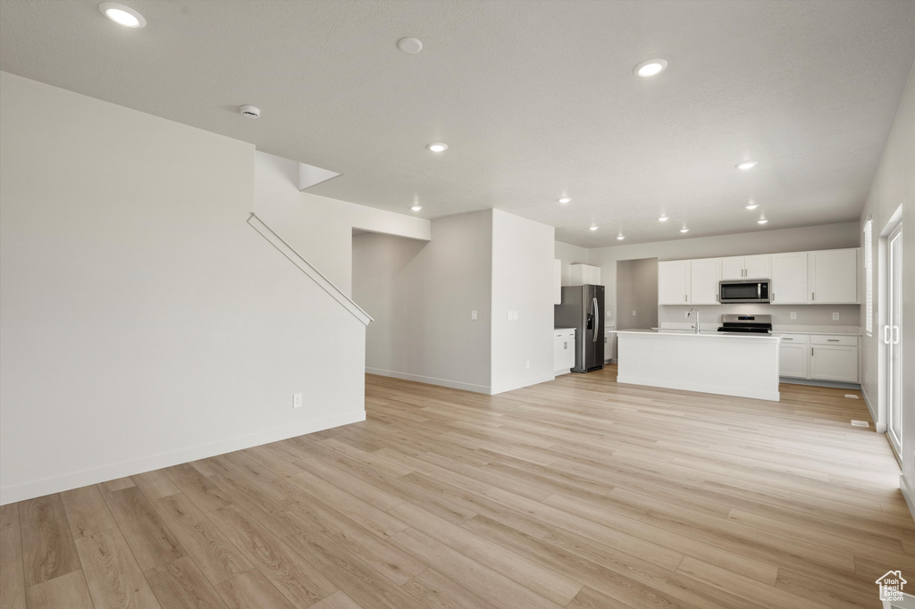 Photo 14 for MLS #2110644 at 943 N 200 East #31