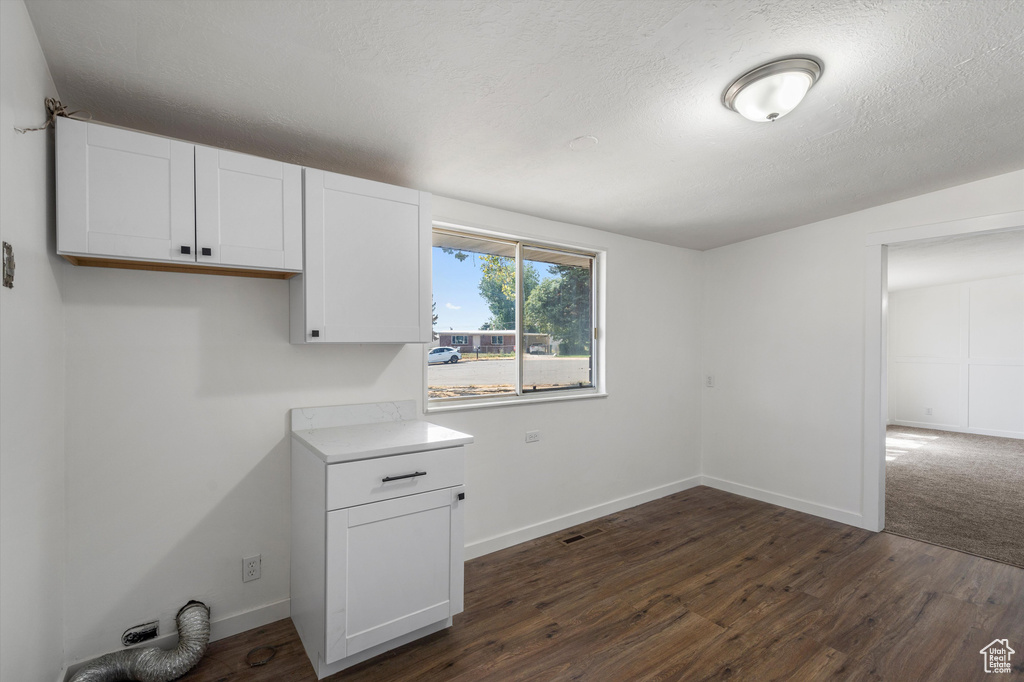 Photo 9 for MLS #2110645 at 1456 Scott Cir