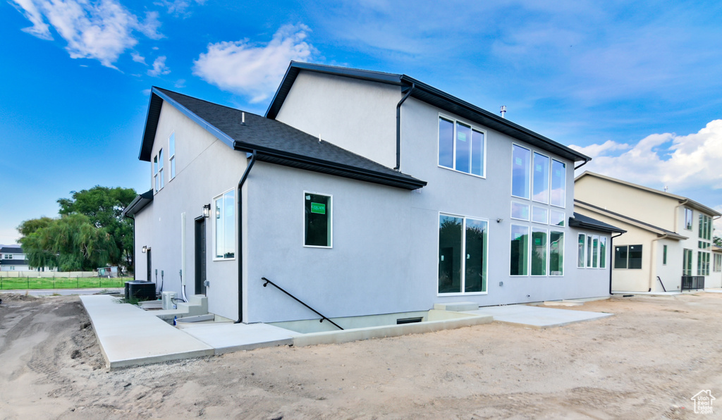 975 W 125 S Lehi, UT 84043