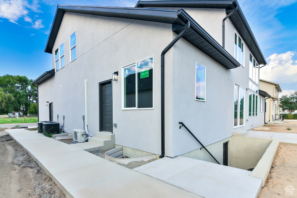 975 W 125 S Lehi, UT 84043