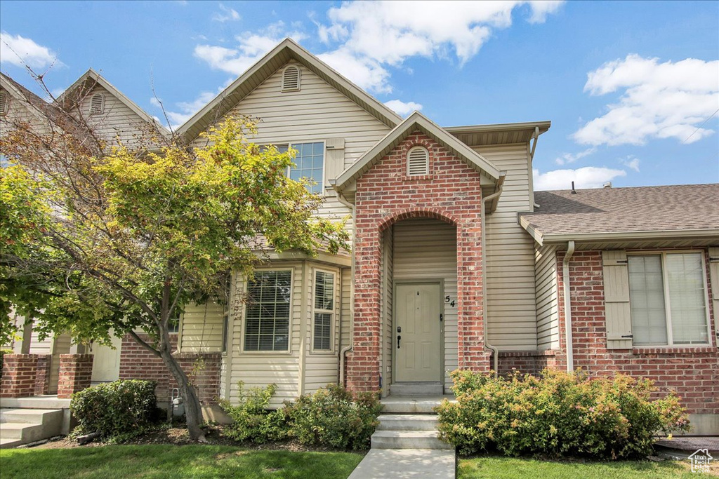 Photo 2 for MLS #2110653 at 54 S 750 East