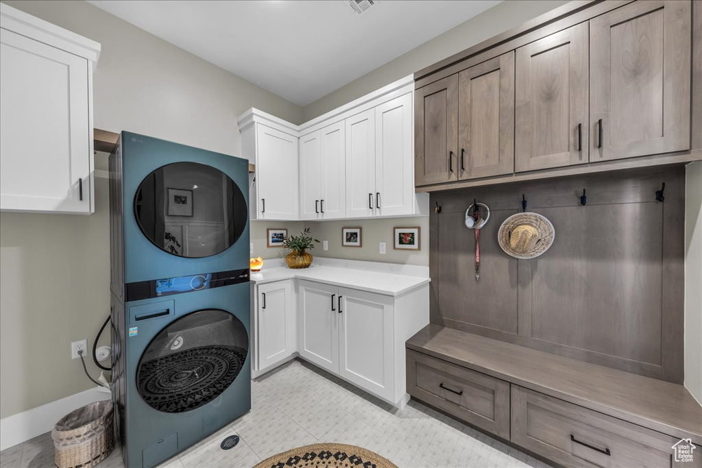 Photo 12 for MLS #2110659 at 1912 Chapman Dr