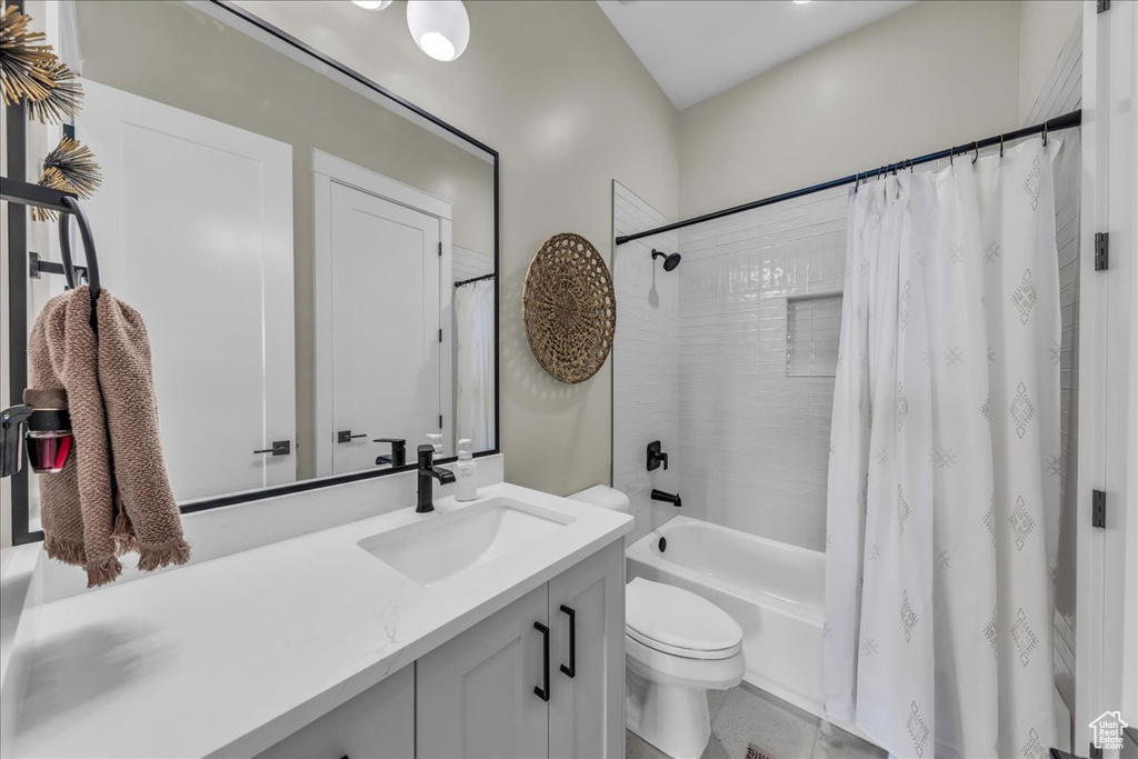 Photo 13 for MLS #2110659 at 1912 Chapman Dr