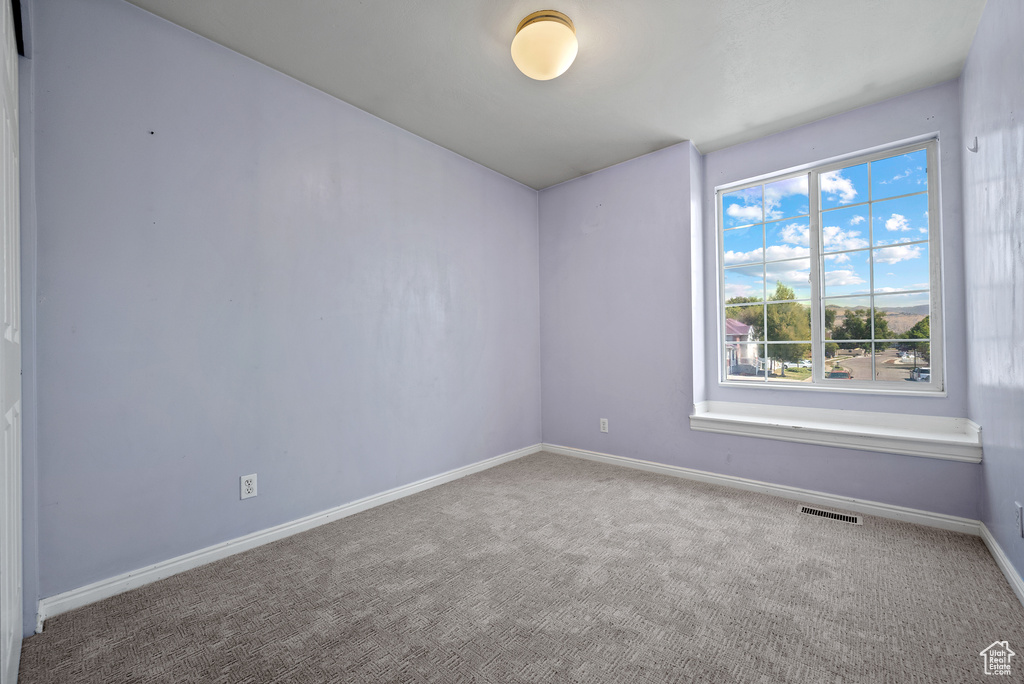 Photo 13 for MLS #2110668 at 1989 W Sir Timothy Ave