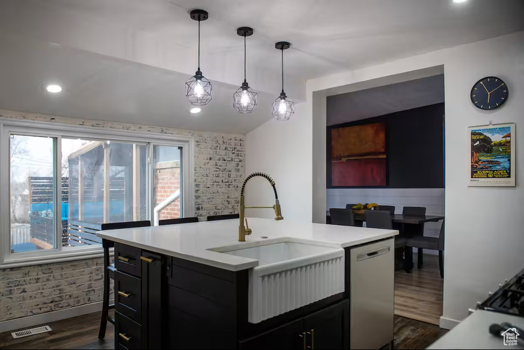 Photo 13 for MLS #2110672 at 522 E 34 West