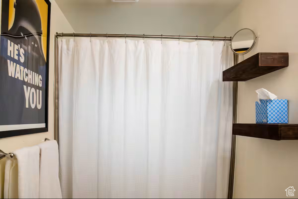 Photo 21 for MLS #2110672 at 522 E 34 West