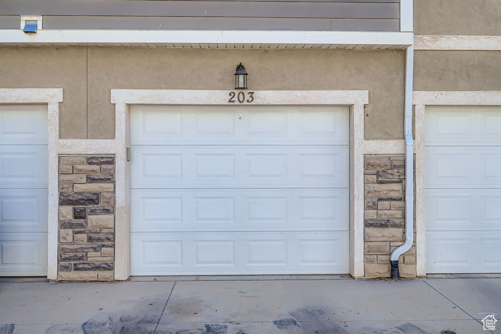 Photo 21 for MLS #2110674 at 14648 S Mckellen Dr #B203