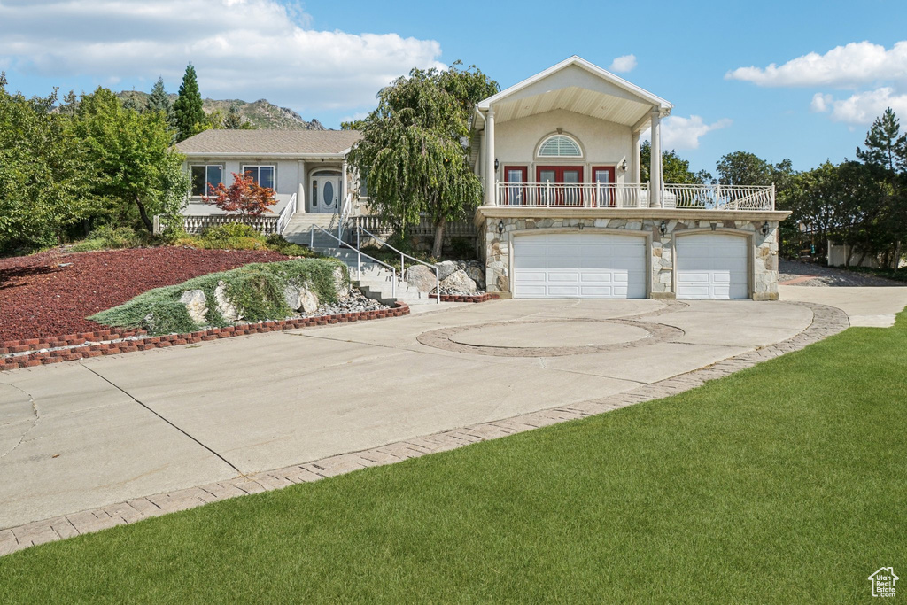 Photo 3 for MLS #2110685 at 710 Ridge Crest Ct
