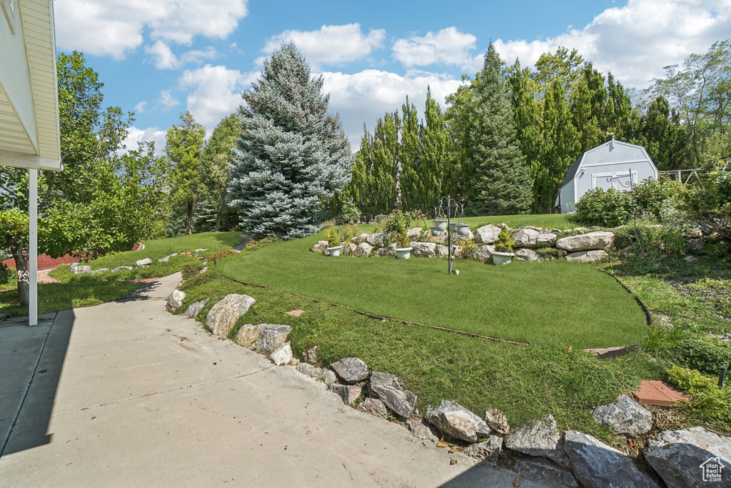 Photo 11 for MLS #2110685 at 710 Ridge Crest Ct