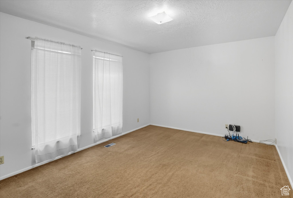Photo 12 for MLS #2110697 at 617 E 405 South