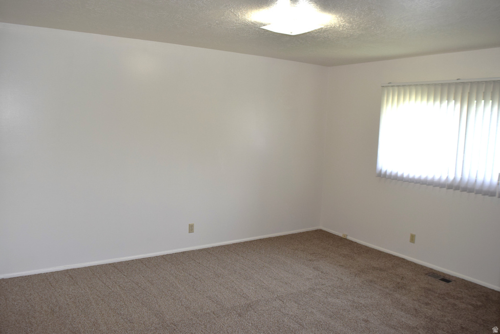 617 E 405 S Layton, UT 84041