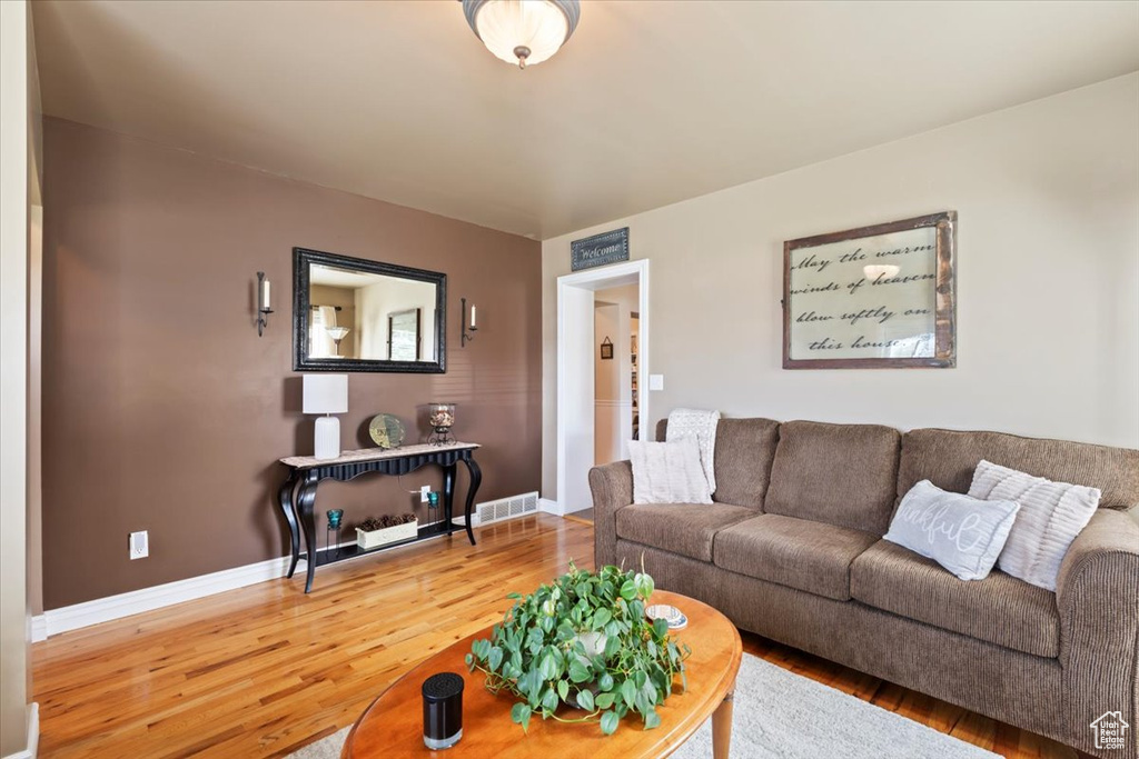 334 N 300 E American Fork, UT 84003
